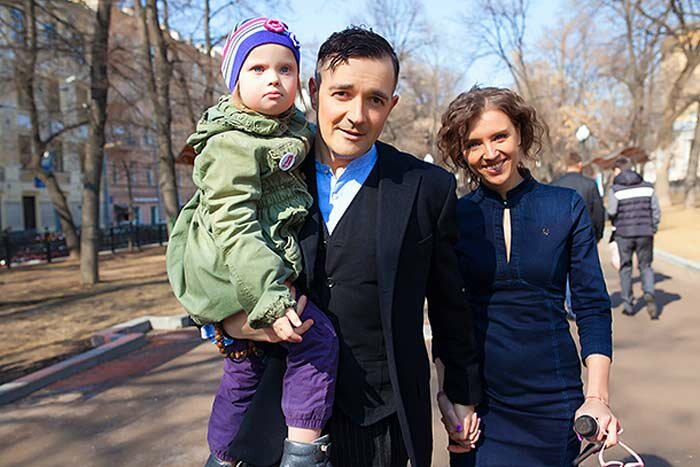 Семейная идиллия Егора Бероева и Ксении Алферовой, и неприятные слухи об их любимой дочери