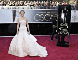 5 актрис, чьи платья вошли в историю «Оскара», как самые дорогие