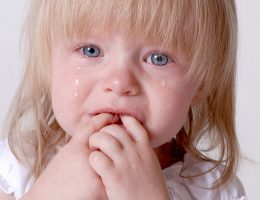 Слезами делу не поможешь? 7 увлекательных фактов о плаче