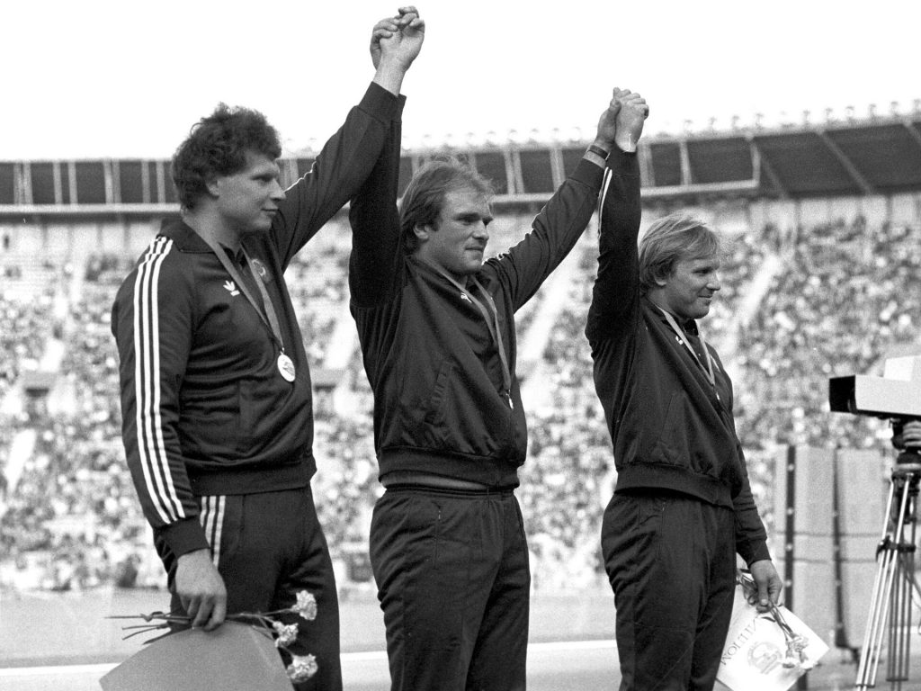 Непобедимые рекорды: 5 советских  спортсменов, которые не побиты до сих пор